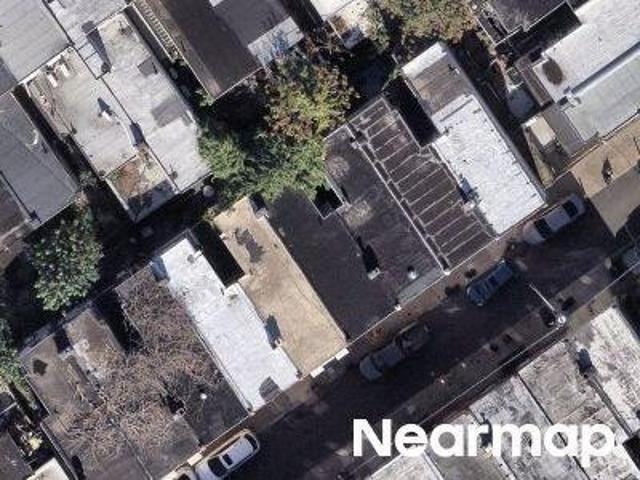 Townhouse for sale in River Wards, Philadelphia