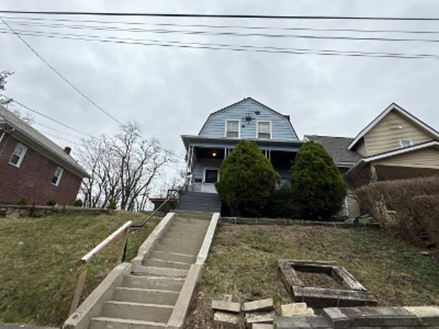 House for sale in Pittsburg, Pennsylvania