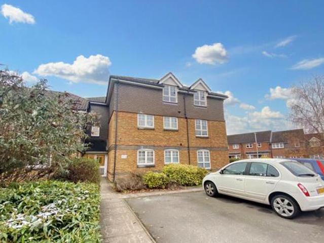 House for rent in Uxbridge, Greater London