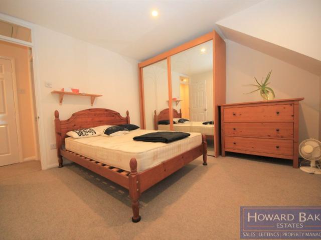 House for rent in Colindale, Greater London