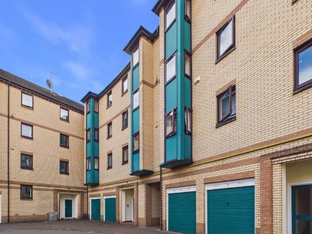 Apartment for rent in Scotland