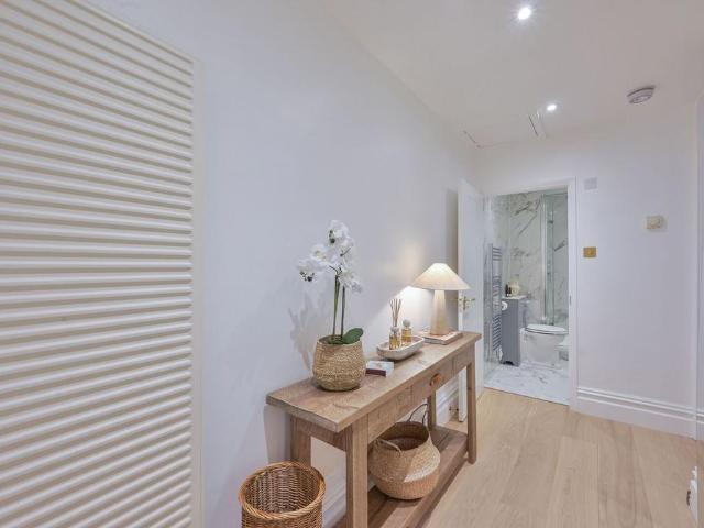 Apartment for rent in Knightsbridge, Greater London