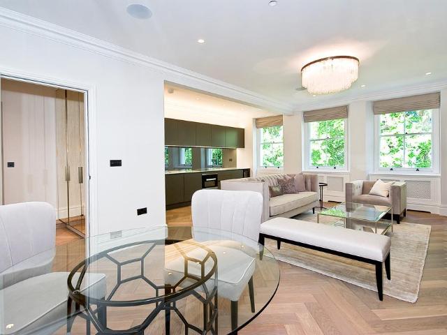 Apartment for rent in Knightsbridge, Greater London