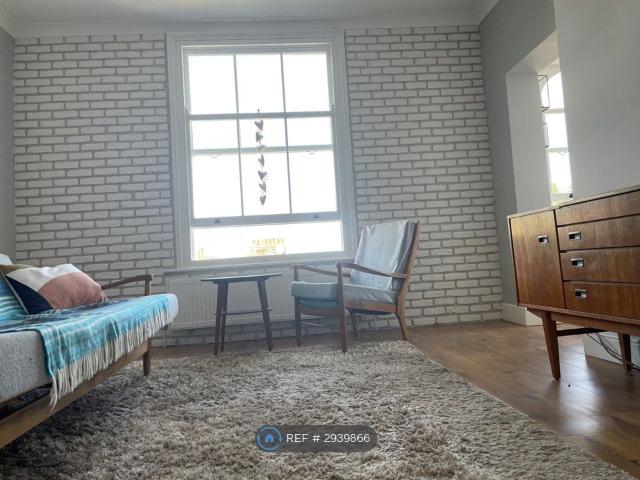Apartment for rent in London Borough of Lewisham, Bell Green