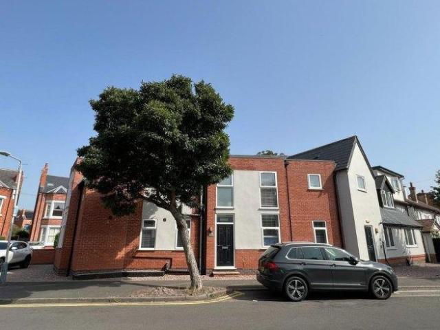 House for rent in Lady Bay, Barton In Fabis