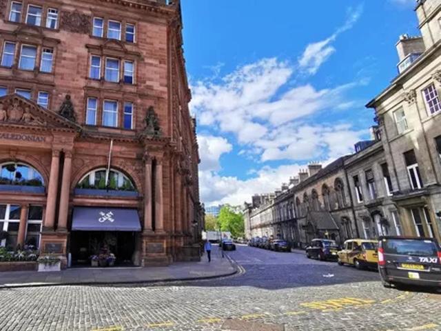 Apartment for rent in Haymarket, Scotland