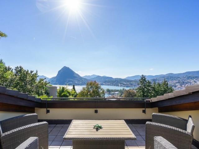 Attikawohnung kaufen in Aldesago, Tessin
