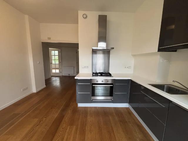 Appartement te huur in Zuid, Amsterdam