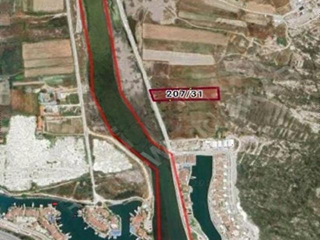İzmir Merkez içerisinde satılık Tarla