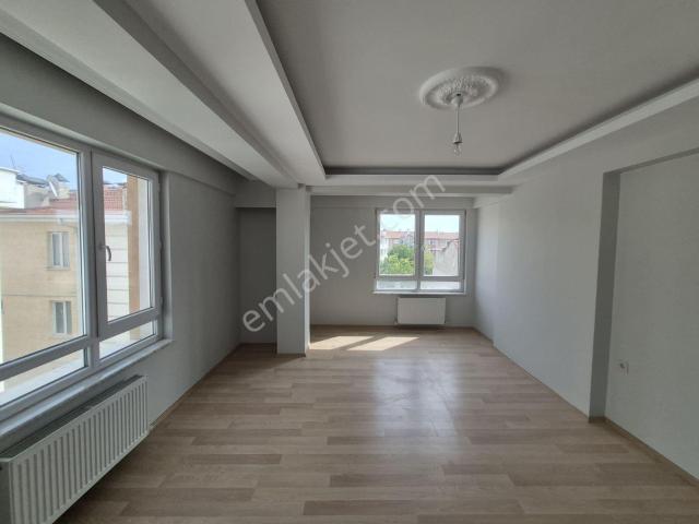 Bahçelievler Mahallesi, Tepebaşı içerisinde kiralık mülk