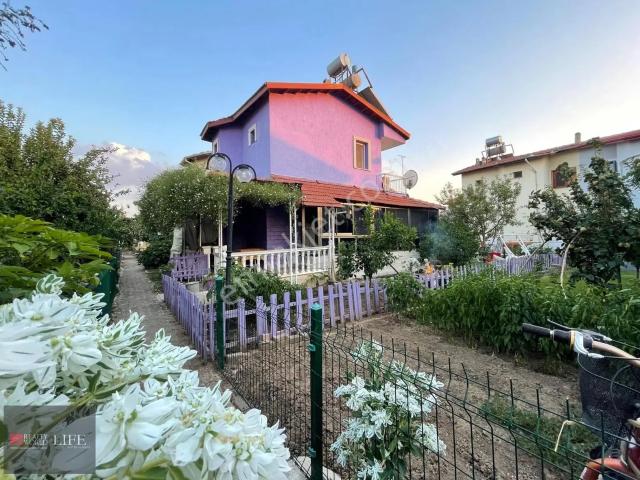 Dikili, İzmir içerisinde kiralık Villa