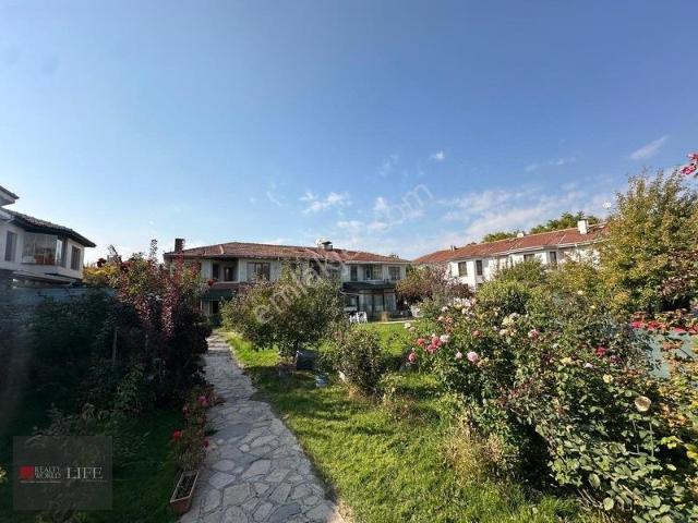 Sazova Mahallesi, Tepebaşı içerisinde kiralık Villa