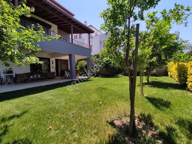 Burhaniye, Balikesir içerisinde satılık Villa