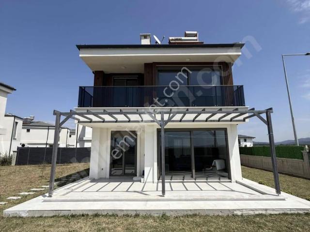 Gömeç, Balikesir içerisinde satılık Villa