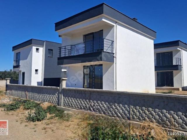 Yaya, Gömeç içerisinde satılık Villa