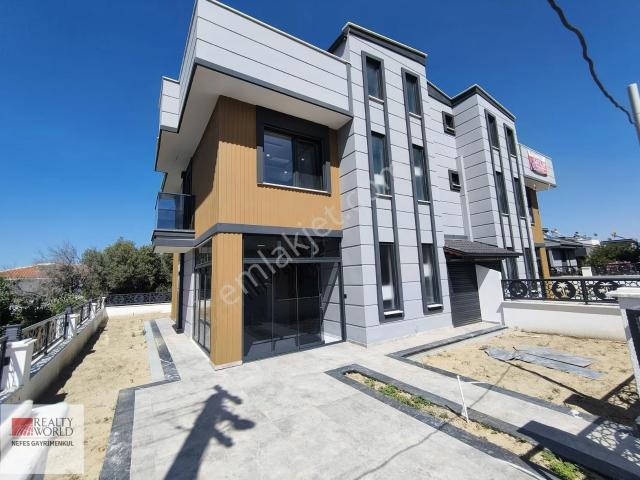 Burhaniye, Balikesir içerisinde satılık Villa