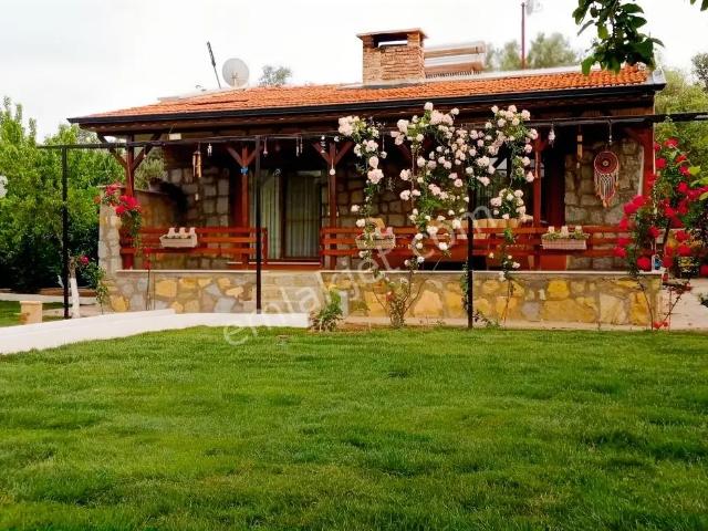 Burhaniye, Balikesir içerisinde satılık Villa