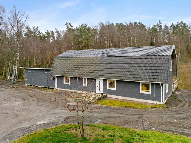 Villa till salu i Fjärås Kyrkby