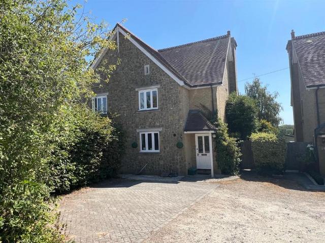 House for rent in Birling, Bourne Vale