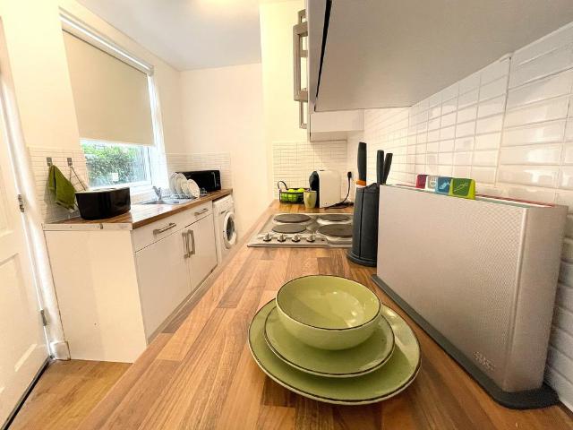 House for rent in Bede Island, Leicester