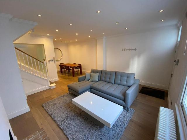 House for rent in St. John's Wood, Greater London