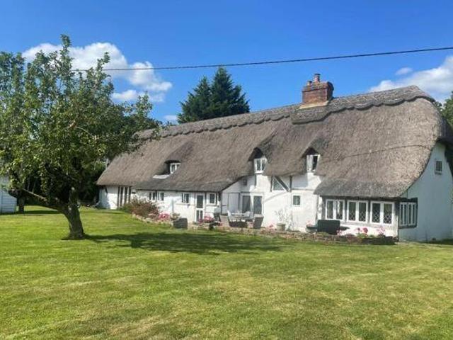 House for sale in Hart, Hampshire