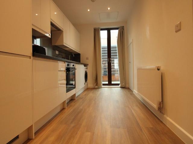 Apartment for rent in Clifton Estate, Greater London