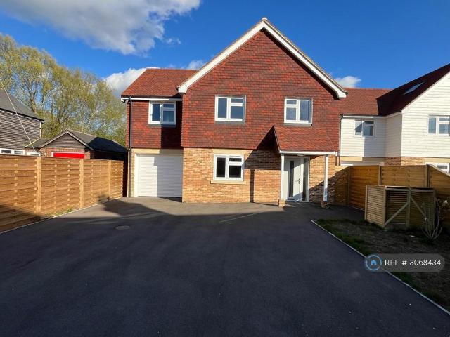 House for rent in Brookland, Folkestone and Hythe
