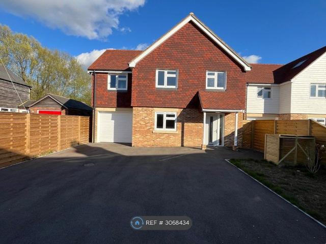 House for rent in Brookland, Folkestone and Hythe