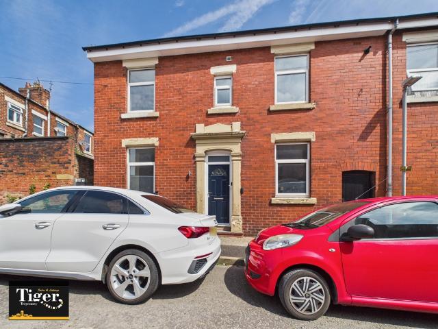 House for rent in Deepdale, Higher Bartle