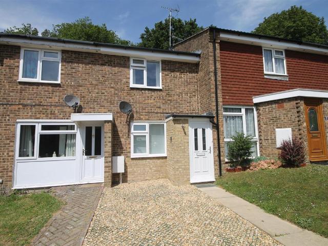 House for rent in Perryfields, West Sussex
