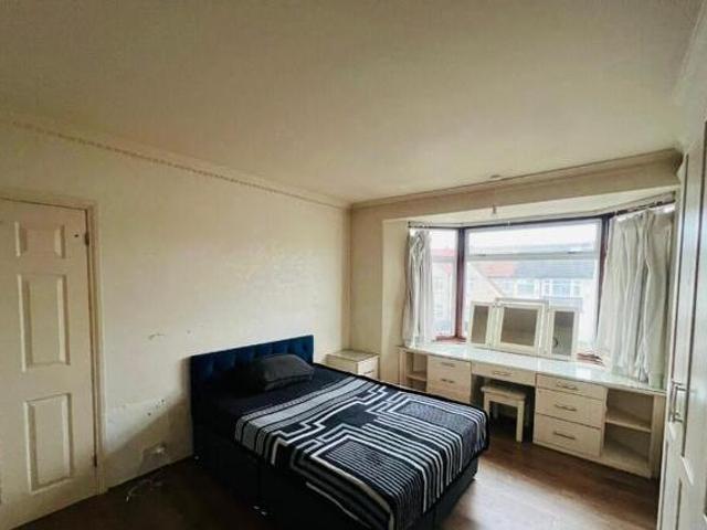 House for rent in Uxbridge, Greater London