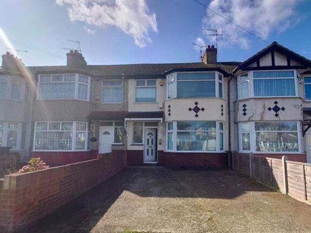 House for sale in Uxbridge, Greater London