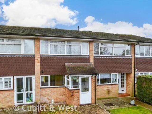 House for sale in Caterham, Tandridge