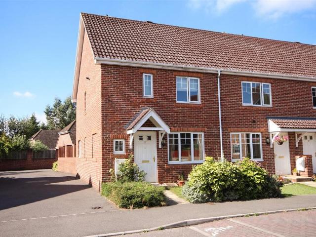 House for rent in Elvetham Heath, Hart