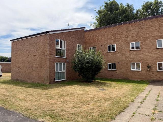 Apartment for rent in Sydenham, Green Close