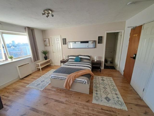 Apartment for rent in London Borough of Newham, Greater London