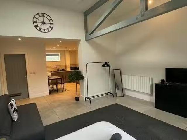Apartment for rent in Brookville, Norfolk