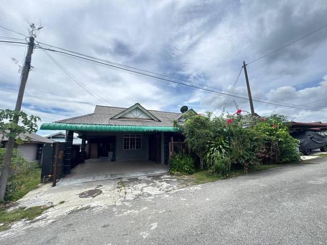 Residential House for sale in Kluang, Johor