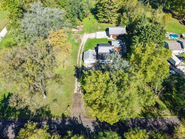House for sale in McLaughlins Subdivision, Muskego