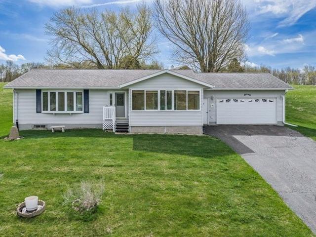 House for sale in La Valle, Wisconsin