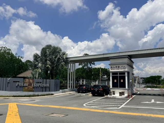 Terraced House for sale in Ulu Tiram, Johor