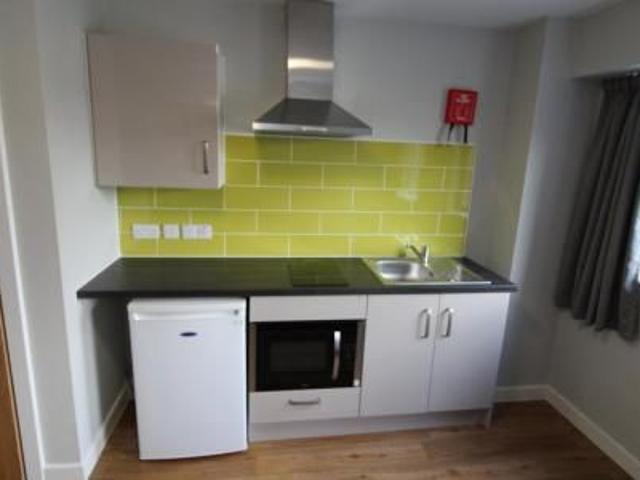 Room for rent in Cathedral, Sheffield