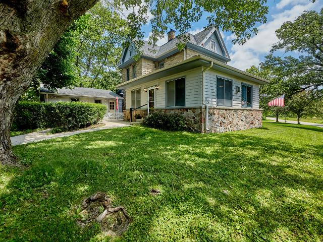 House for sale in Wales, Wisconsin