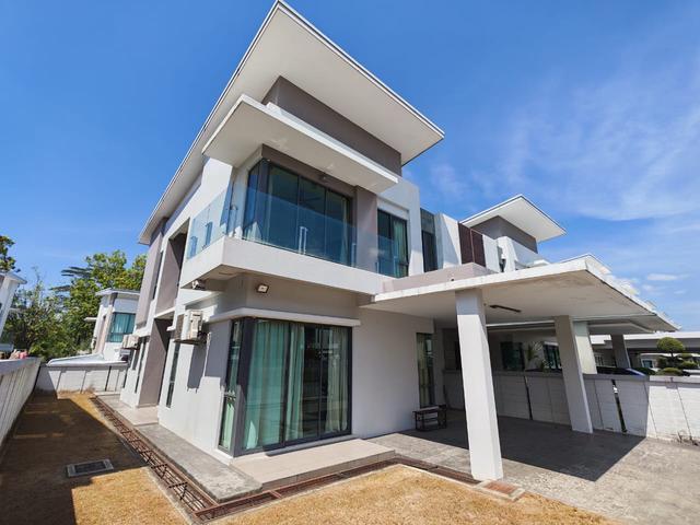 Residential House for rent in Sendayan Village, Negeri Sembilan