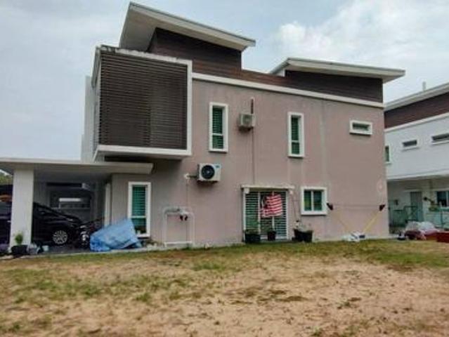Terraced House for sale in Sendayan Village, Negeri Sembilan