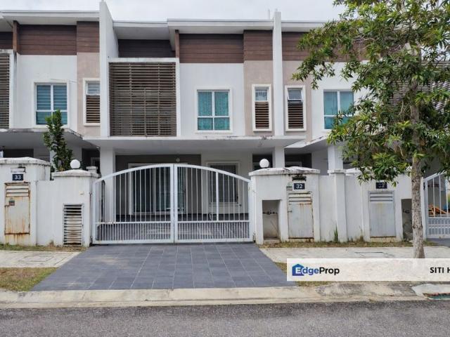 House for sale in Sendayan Village, Negeri Sembilan