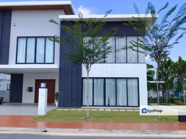 House for sale in Sendayan Village, Negeri Sembilan