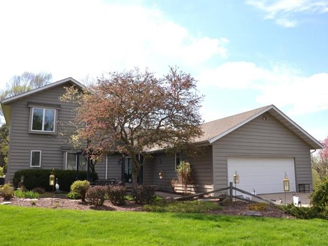 House for sale in Mukwonago, Wisconsin