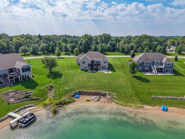 House for sale in Big Bend, Waukesha County